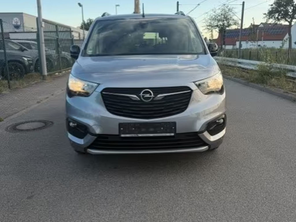 Opel Combo Ultimate Life