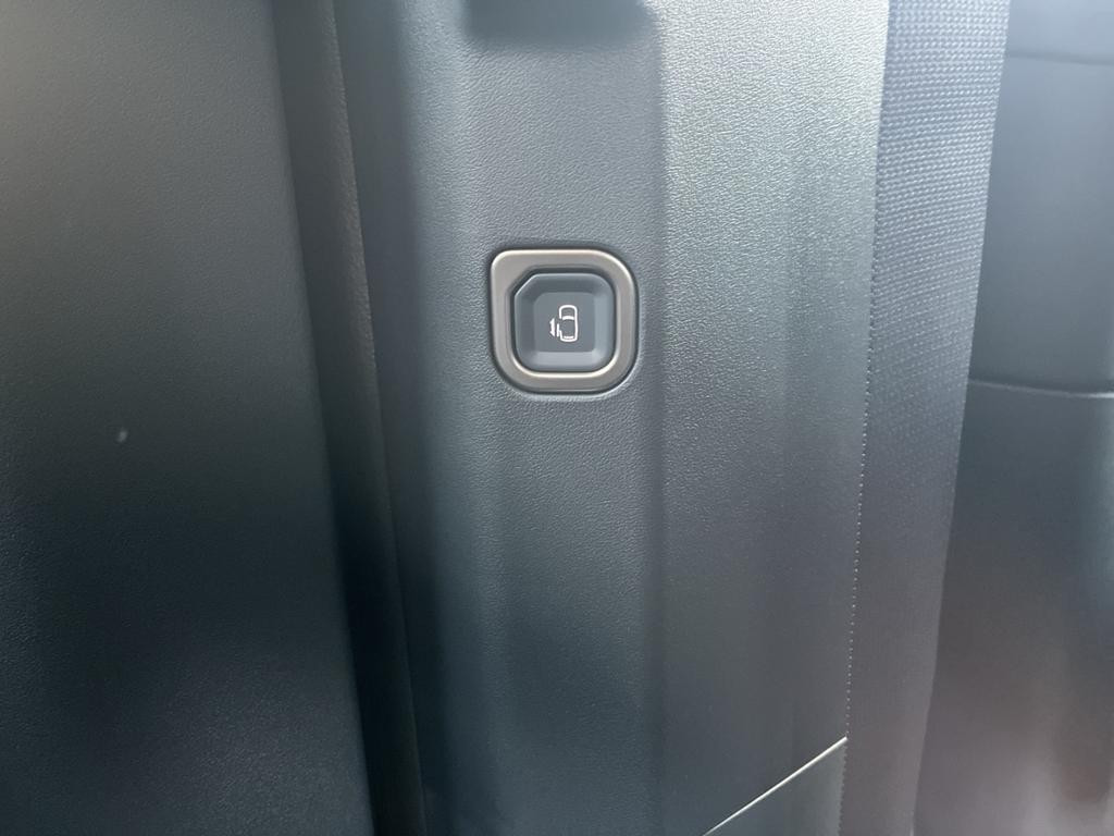Kia PV5 Passenger