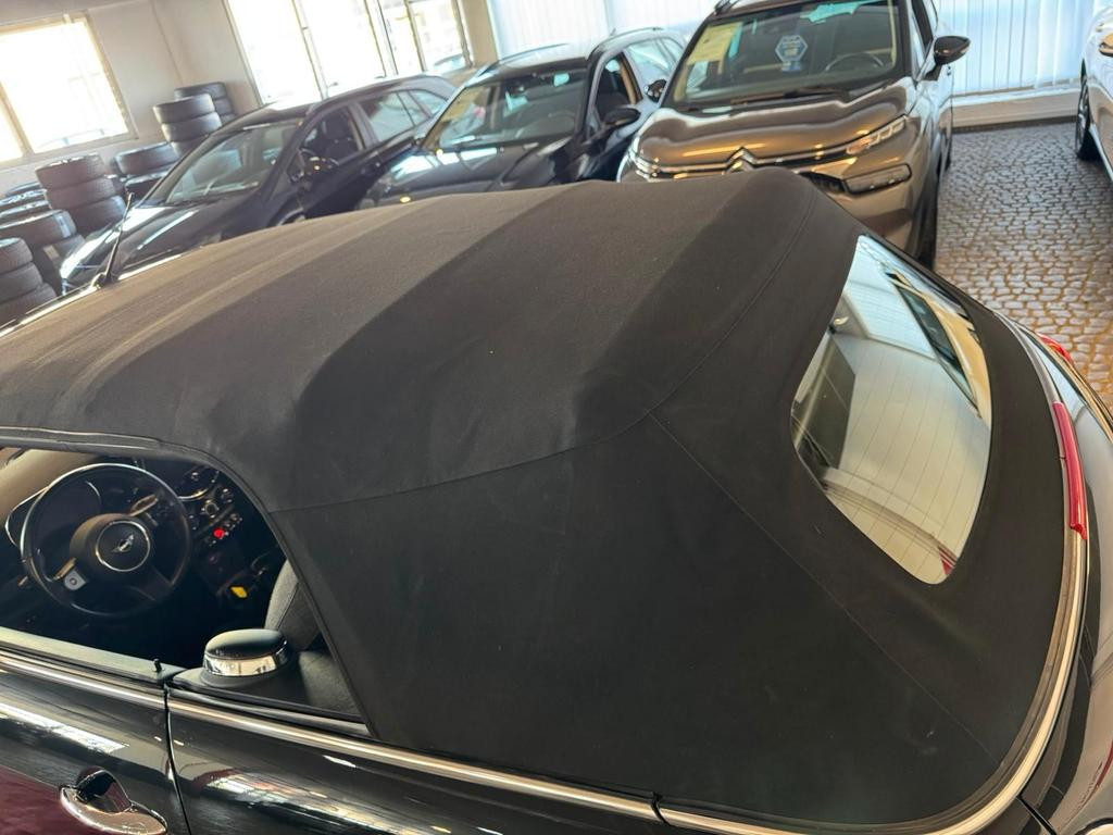 Mini Cooper Cabrio