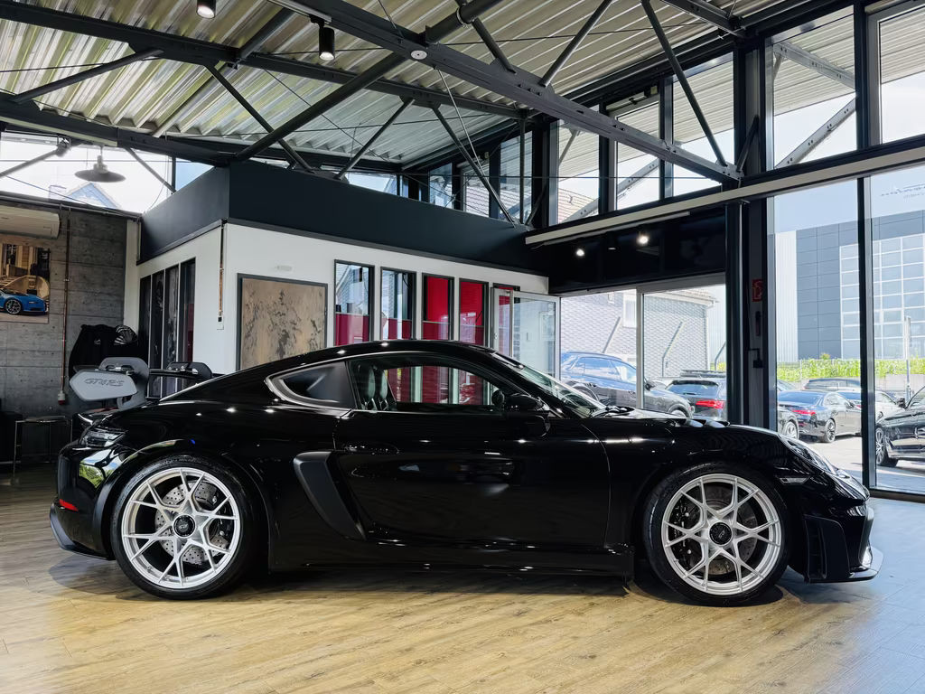 Porsche Cayman