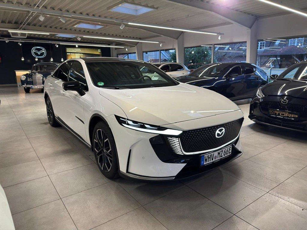 Mazda 6e