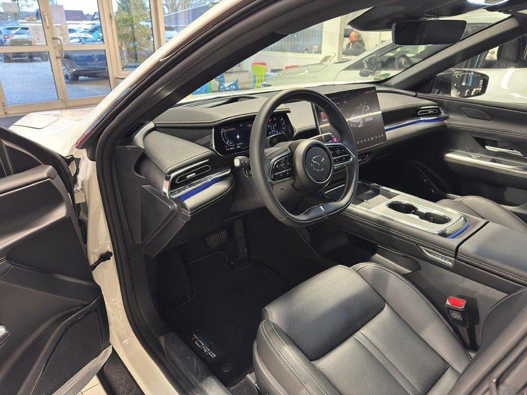 Mazda 6e