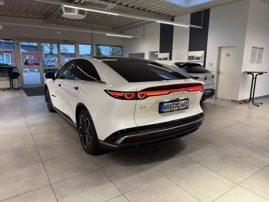 Mazda 6e