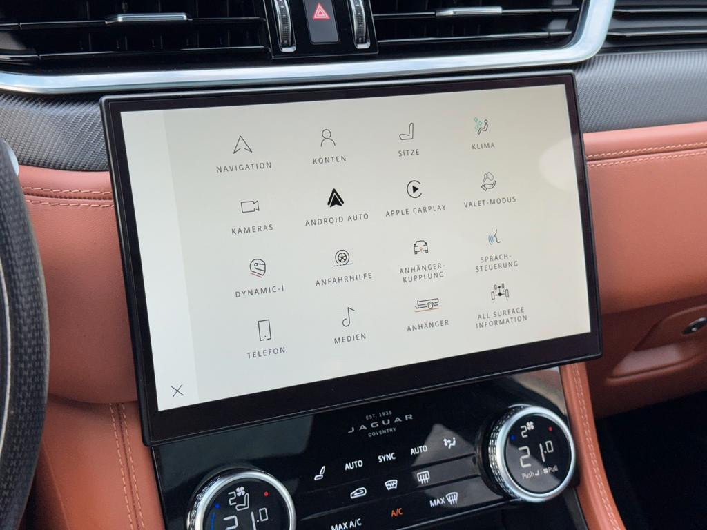 Jaguar F-Pace
