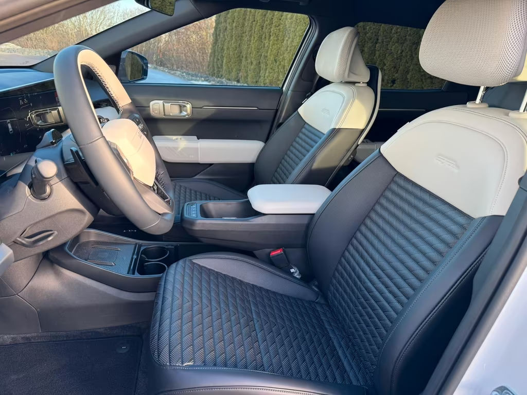 Kia EV4