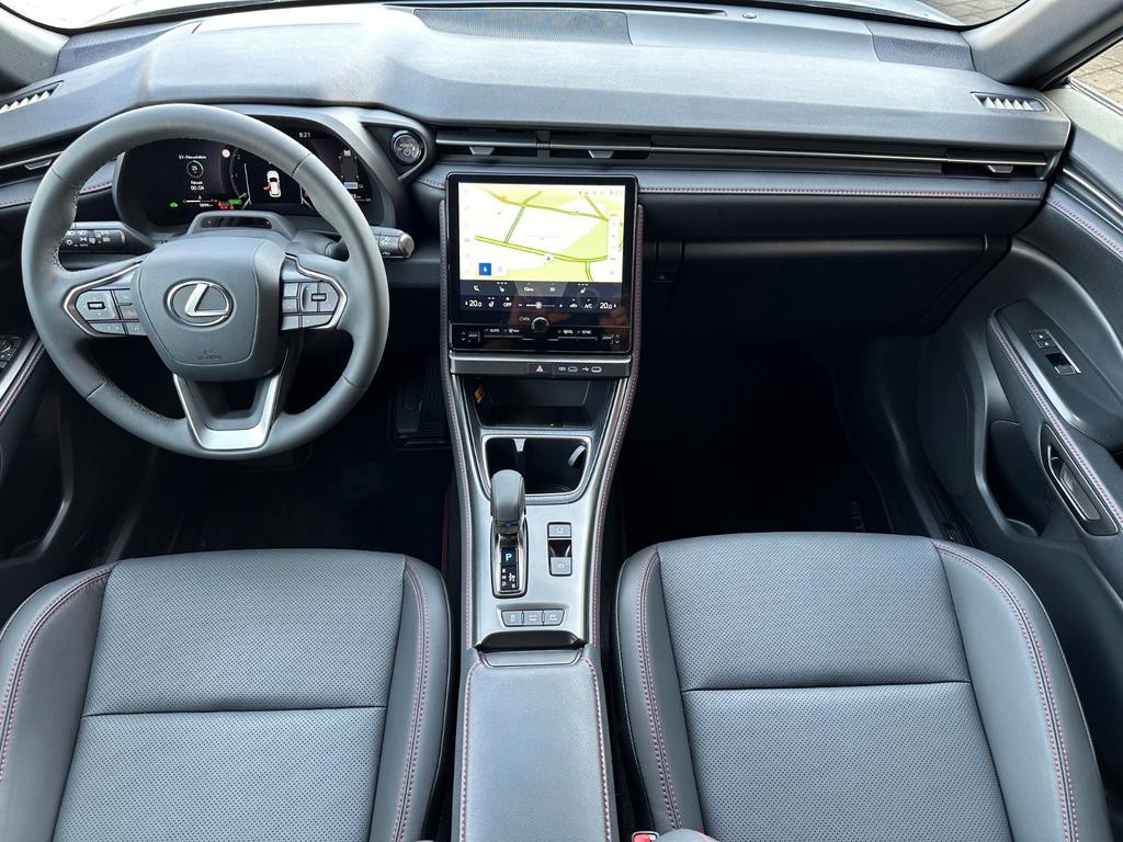 Lexus LBX