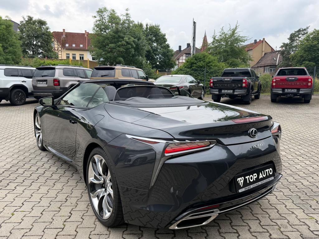 Lexus LC