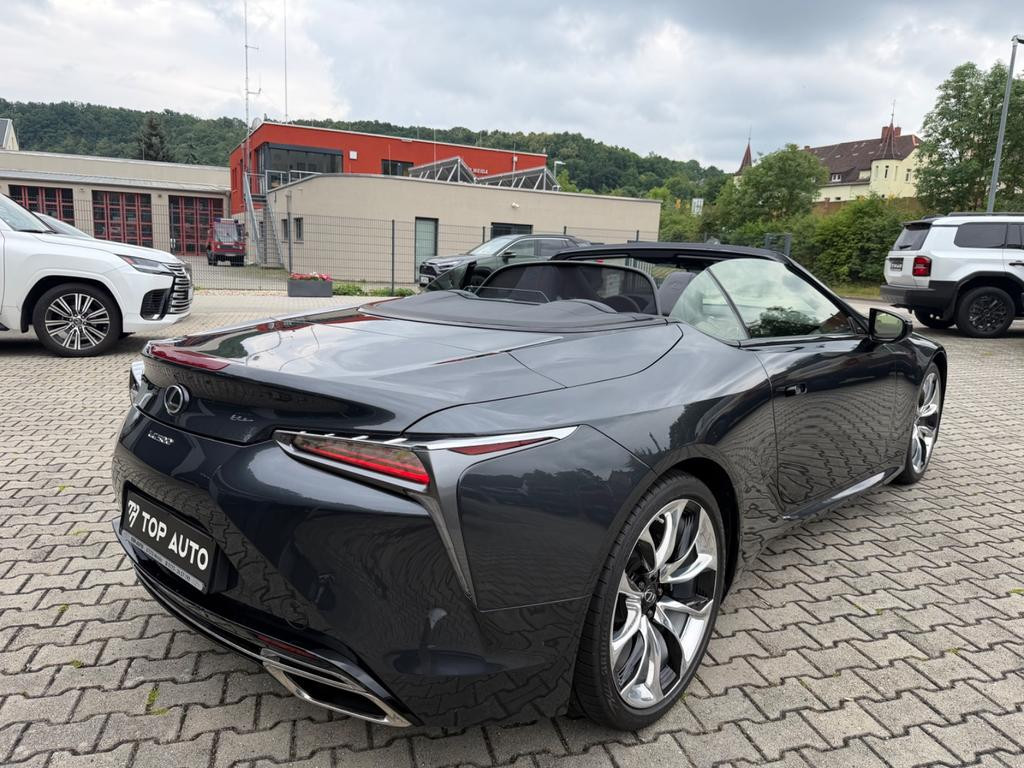 Lexus LC