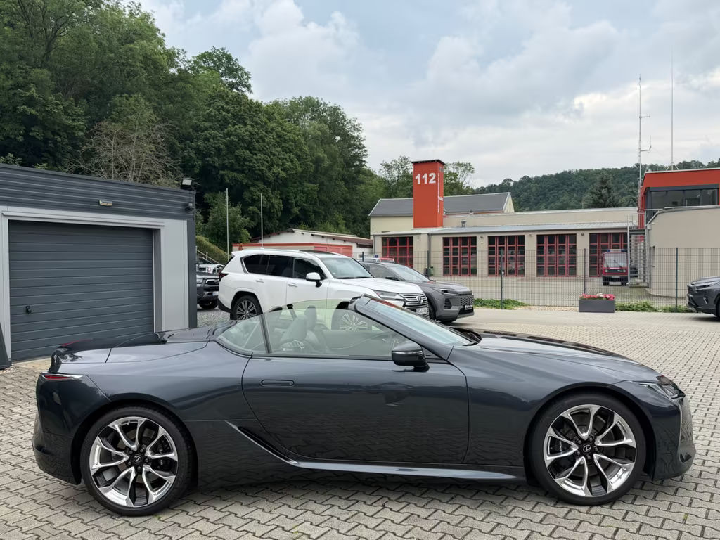 Lexus LC