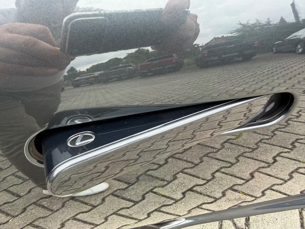 Lexus LC