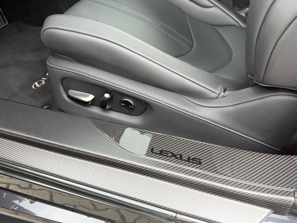 Lexus LC