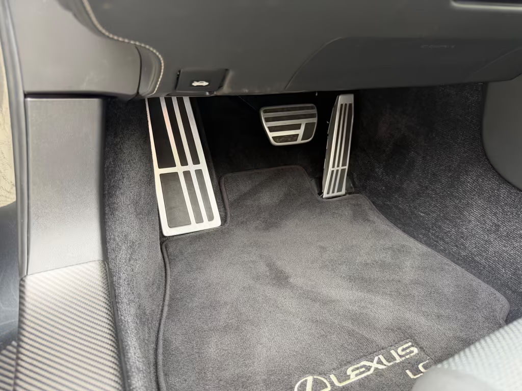 Lexus LC