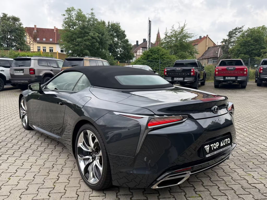 Lexus LC