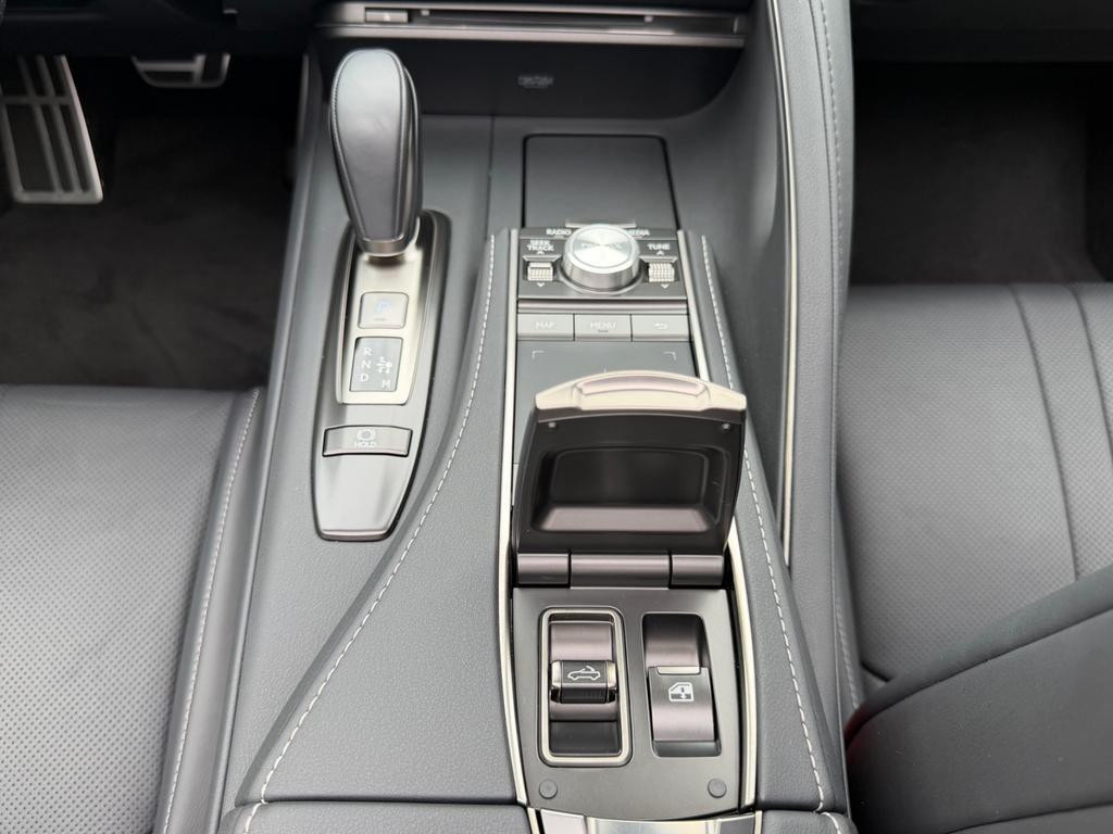 Lexus LC