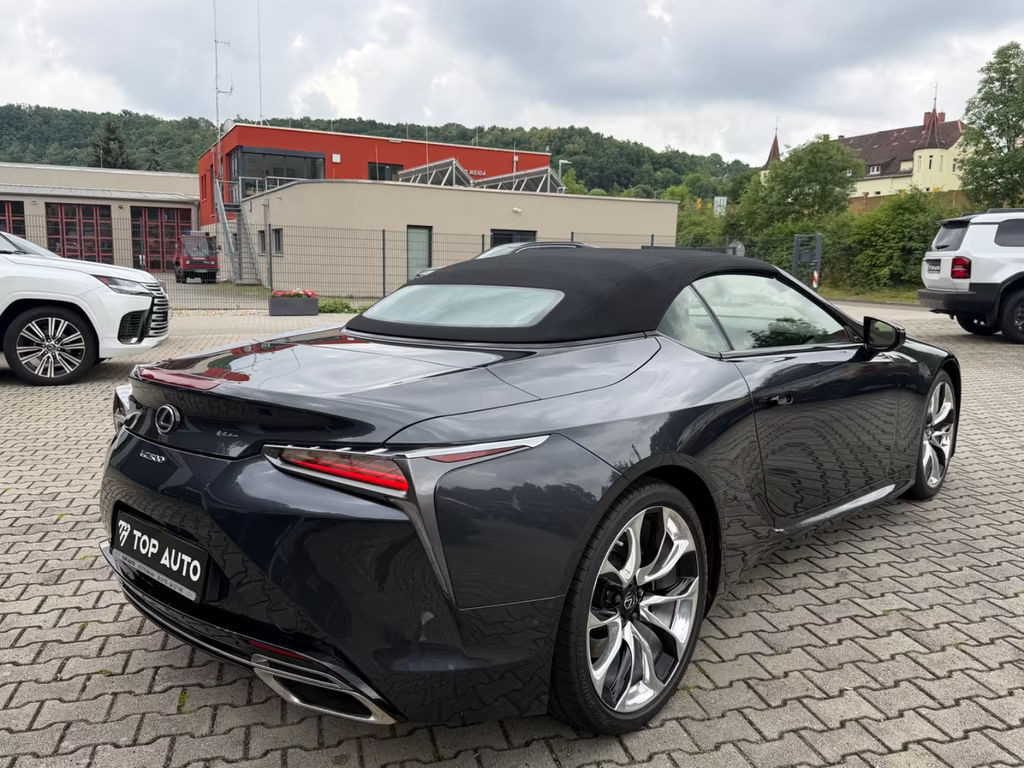 Lexus LC
