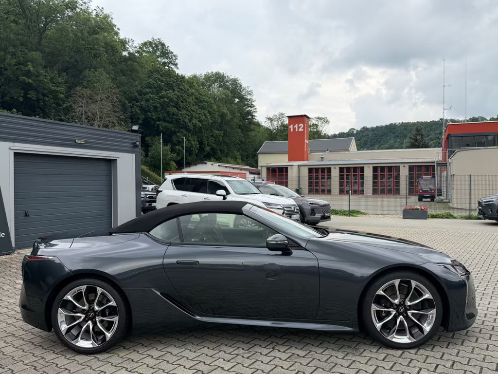 Lexus LC