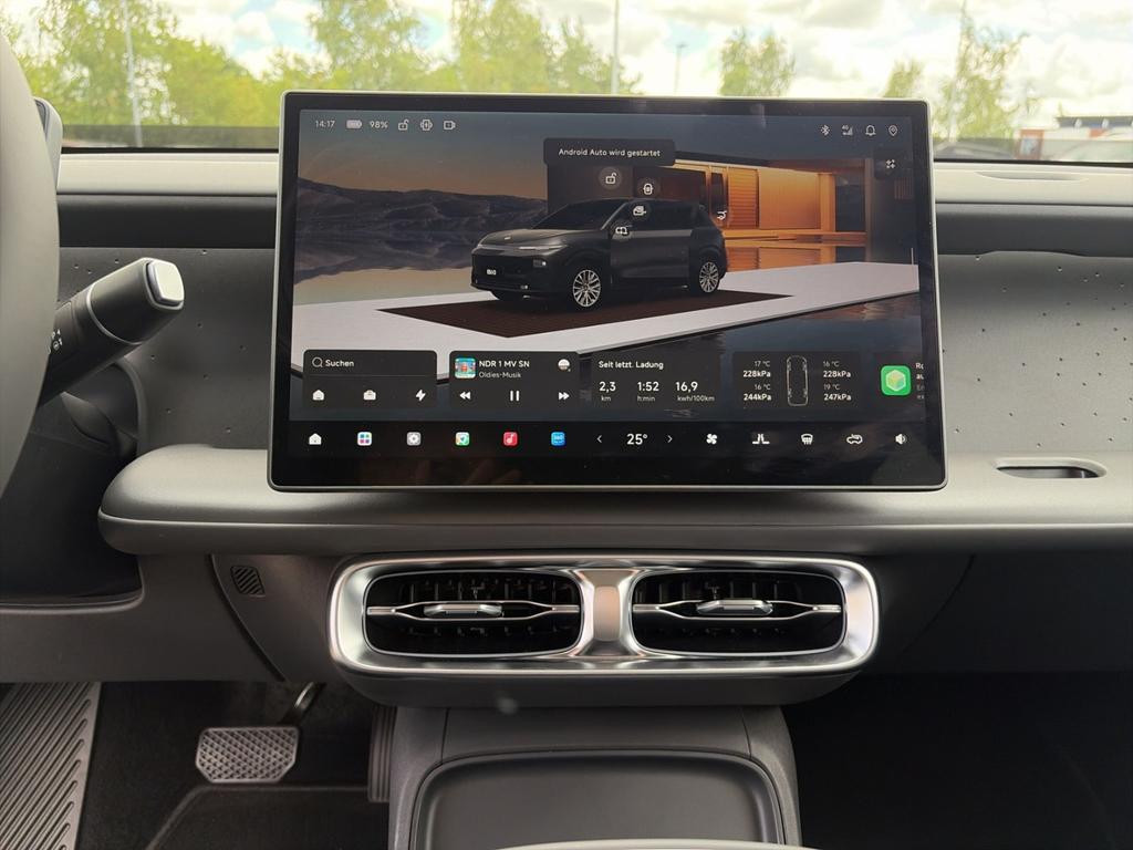 Leapmotor B10