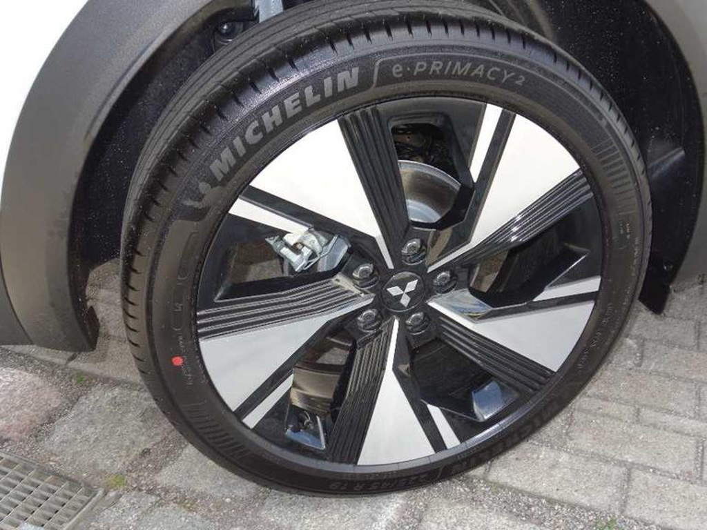 Mitsubishi Grandis