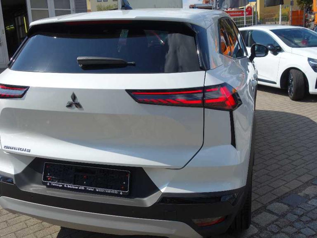 Mitsubishi Grandis