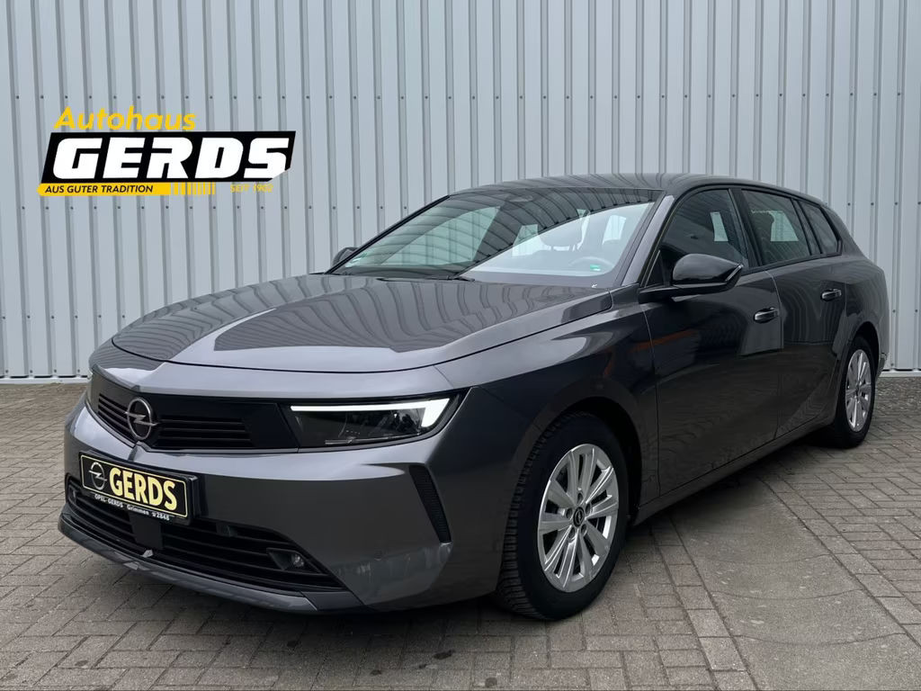 Opel Astra Sports Tourer business+