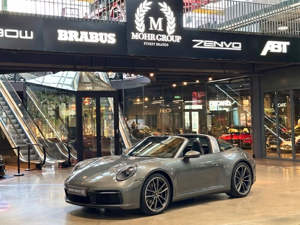 Porsche 911 4 992 Targa