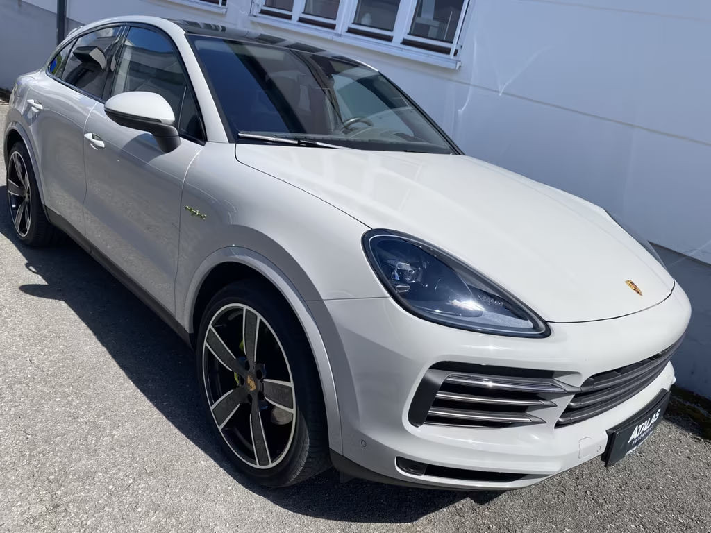 Porsche Cayenne E-Hybrid Coupé Platinum Edition