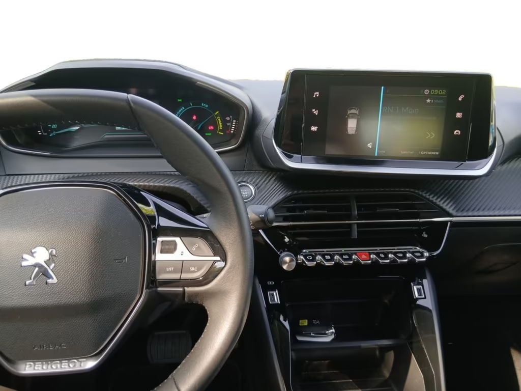 Peugeot e-208