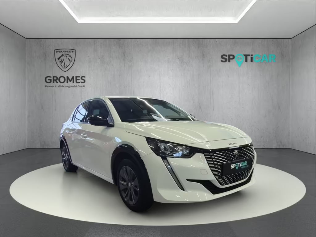 Peugeot e-208 Allure Pack
