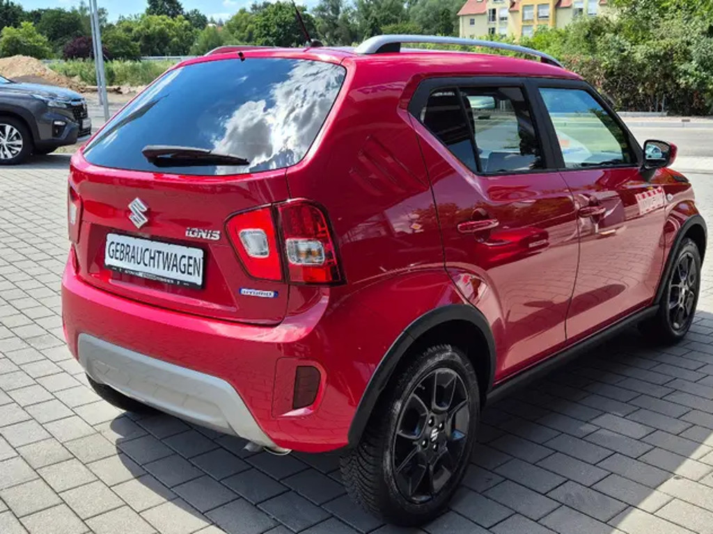 Suzuki Ignis