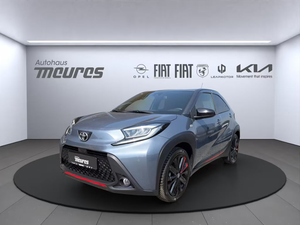 Toyota Aygo X Aygo X Undercover CVT Allwetterreifen Apple CarP