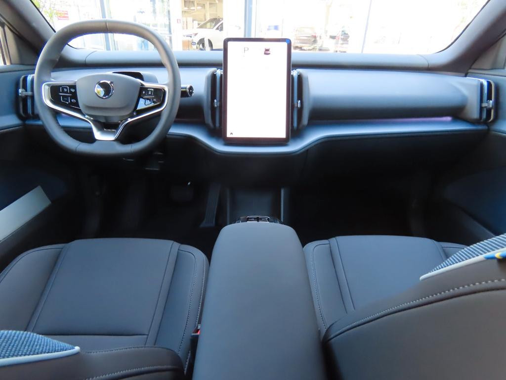 Volvo EX30