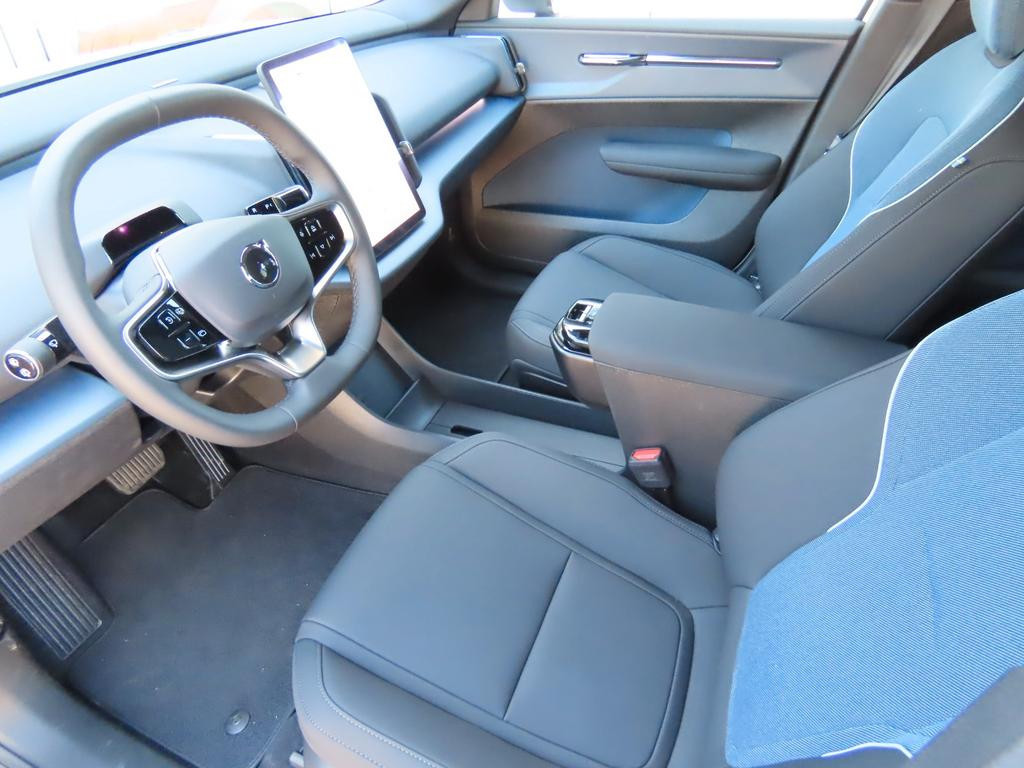 Volvo EX30