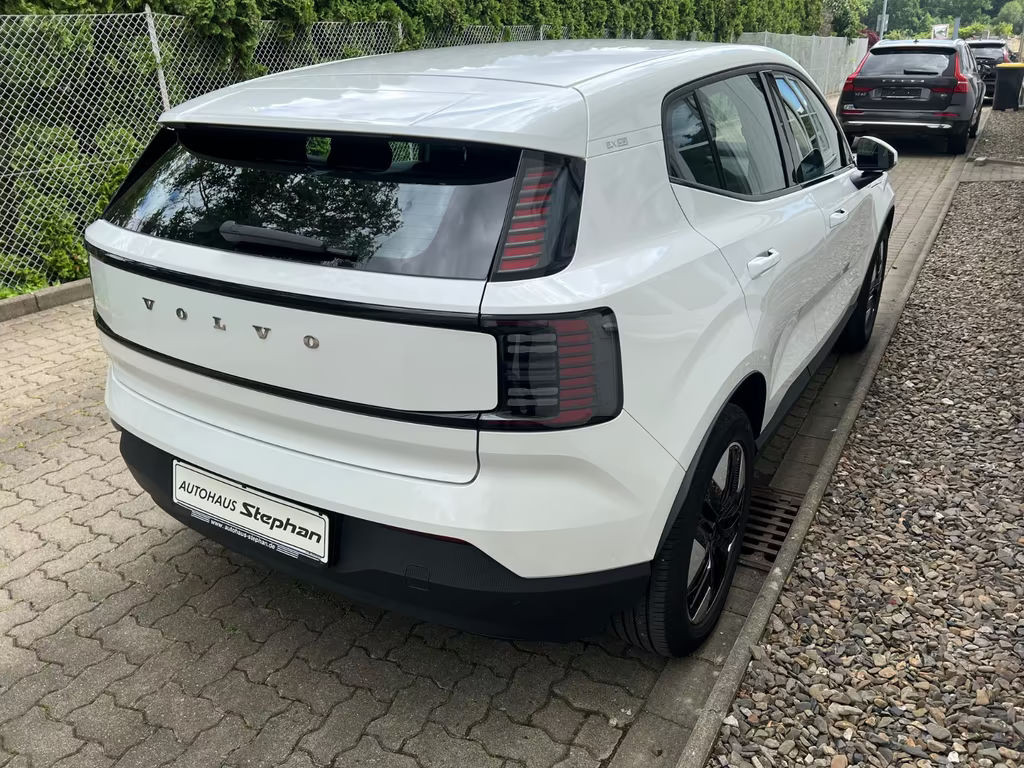 Volvo EX30