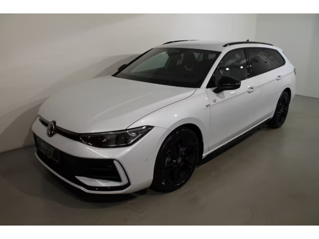 Volkswagen Passat DSG R-Line