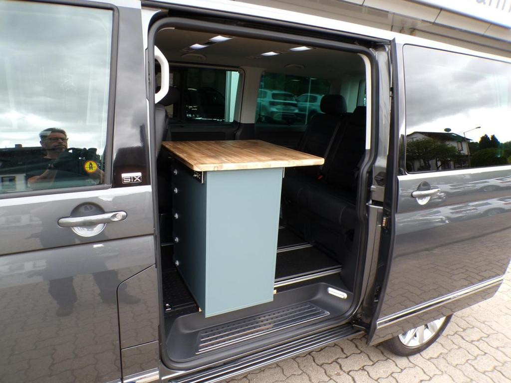 Volkswagen Multivan