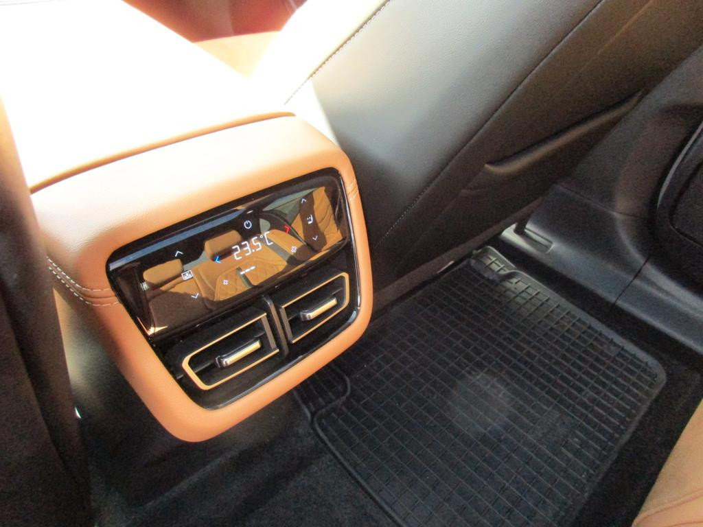 Mazda 6e