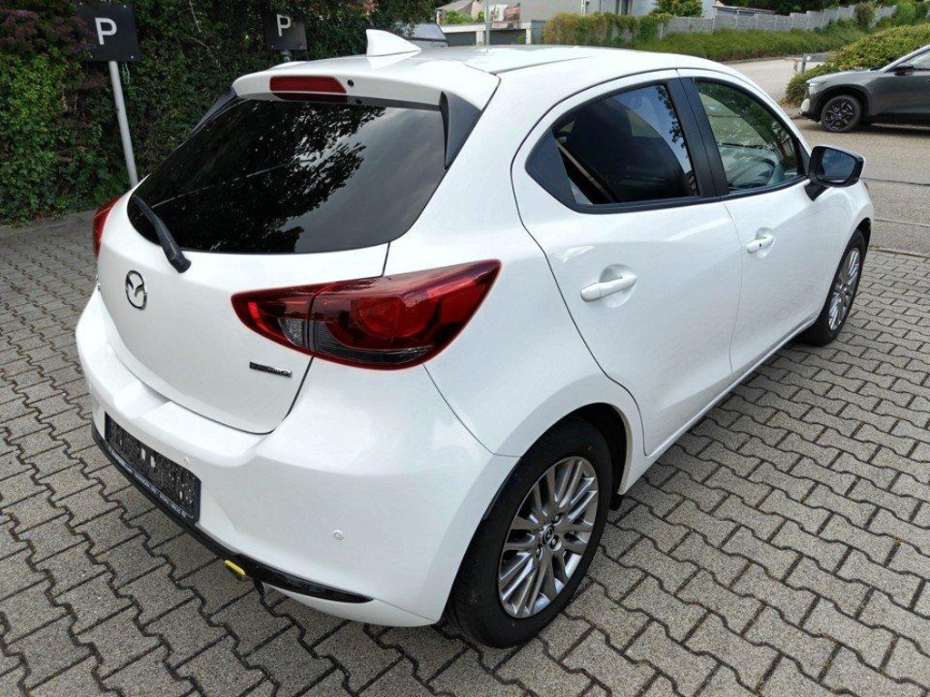 Mazda 2