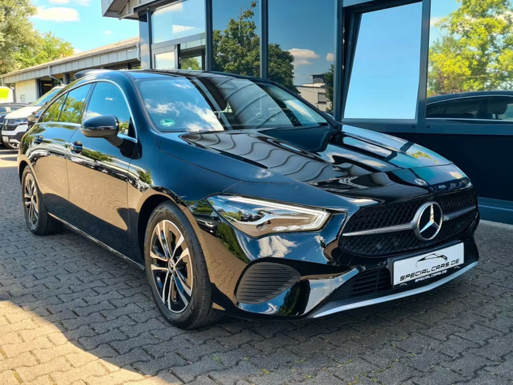 Mercedes-Benz CLA-Klasse CLA 180 Shooting Brake Premium