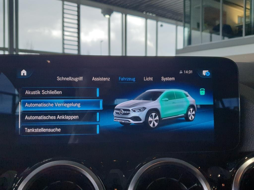 Mercedes-Benz GLA-Klasse