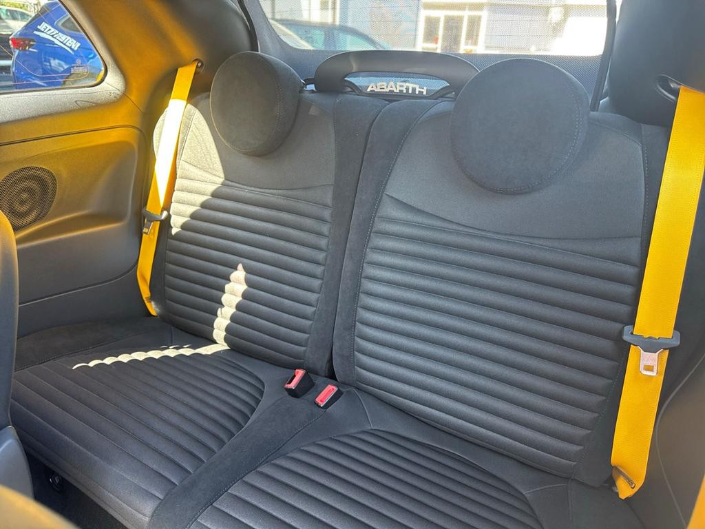 Abarth 695