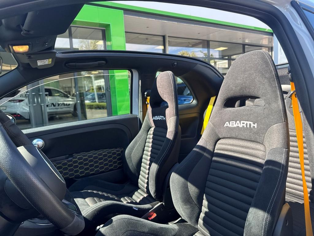 Abarth 695