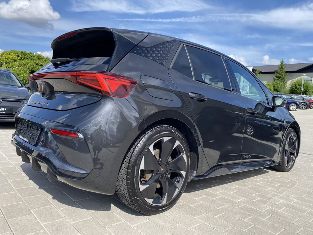Cupra Born
