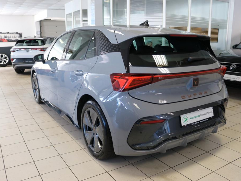 Cupra Born