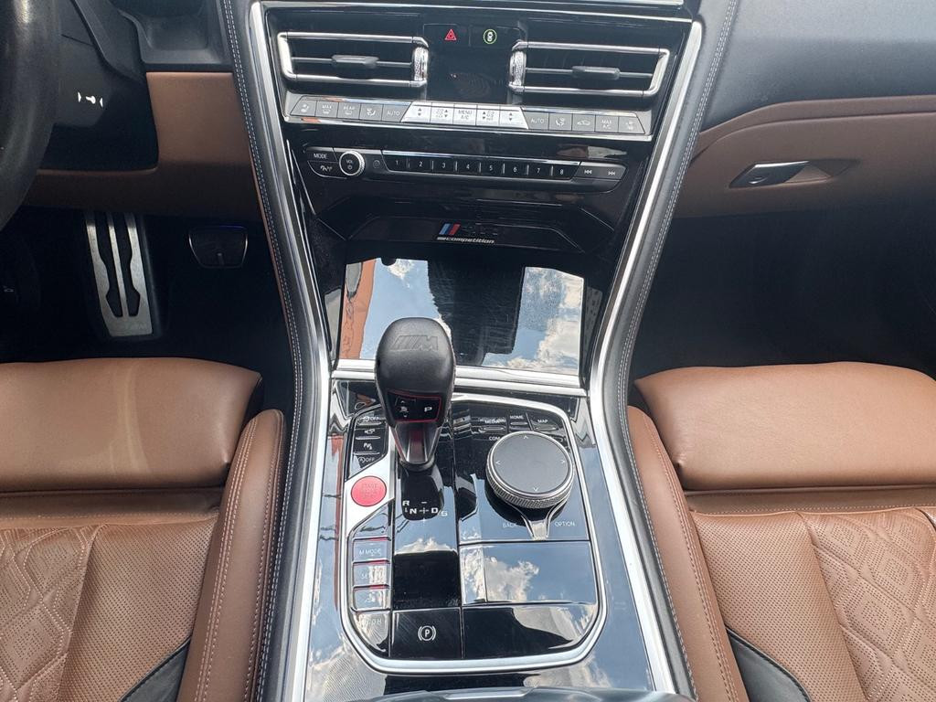 BMW M8