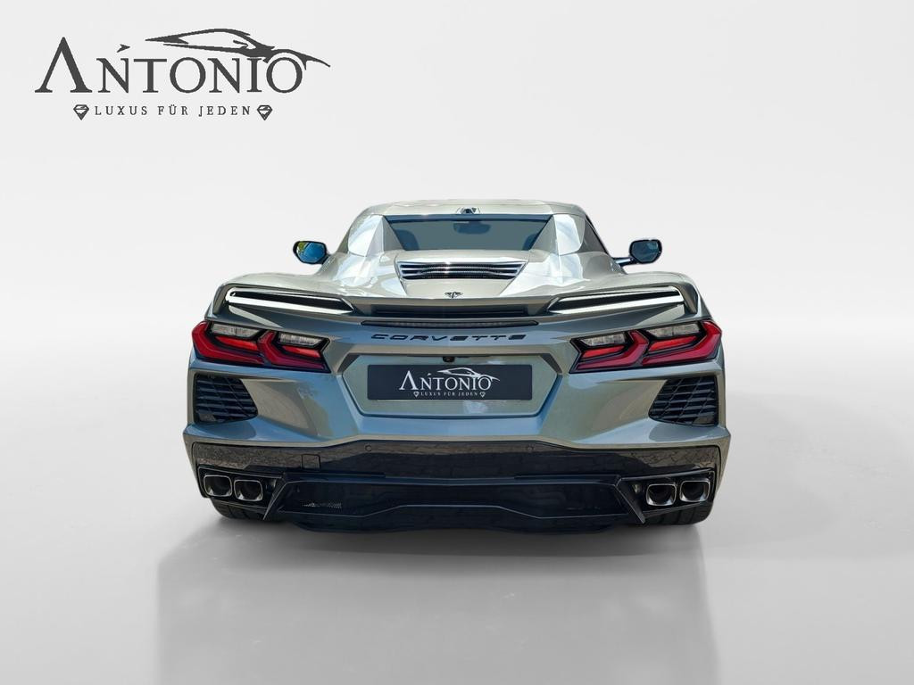 Corvette C8