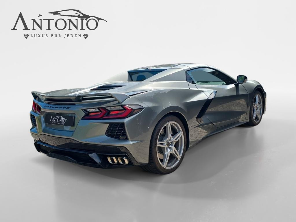 Corvette C8