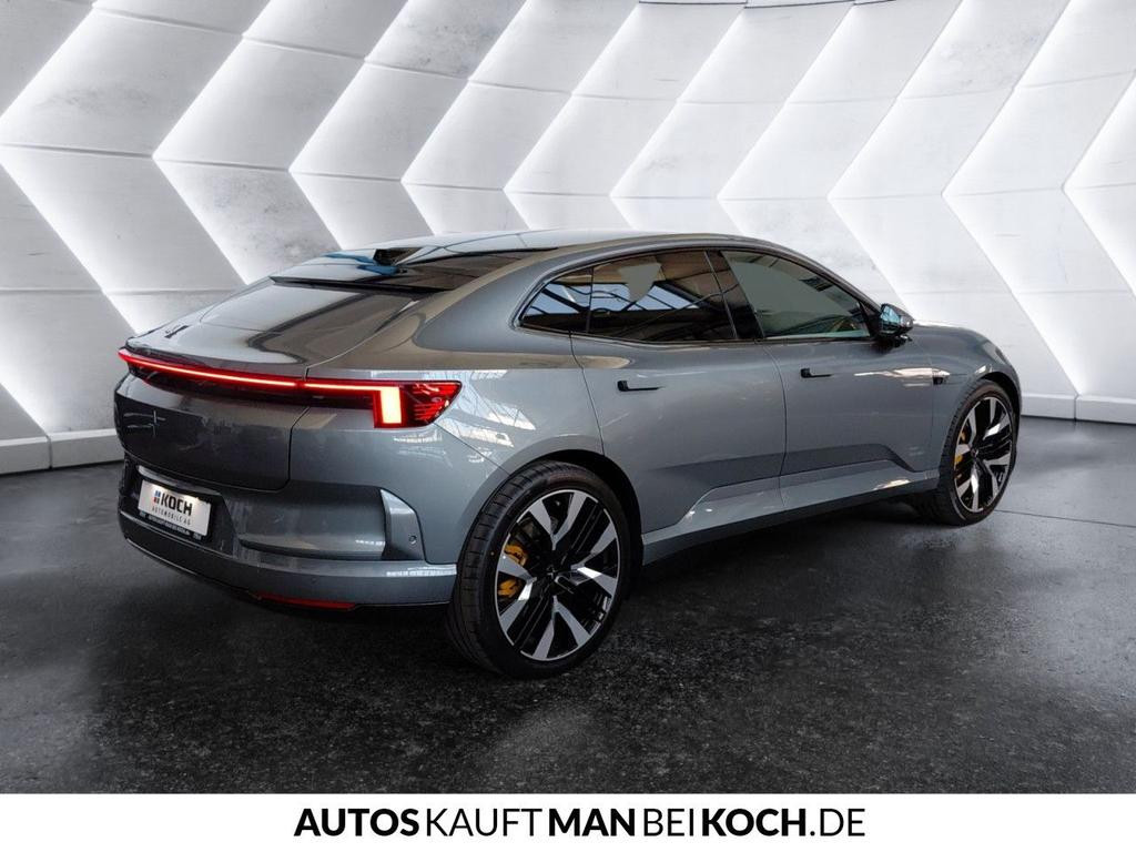 Polestar 4