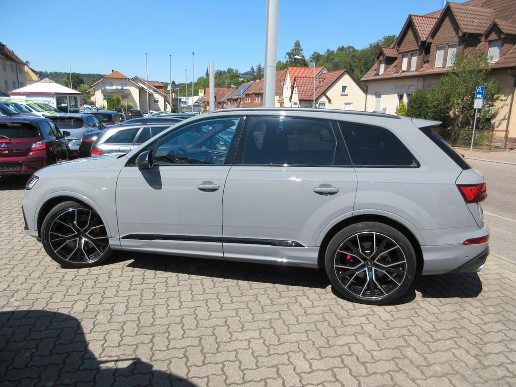 Audi SQ7