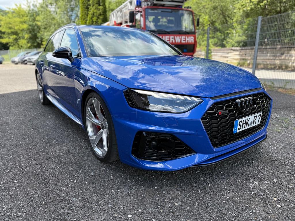Audi RS4