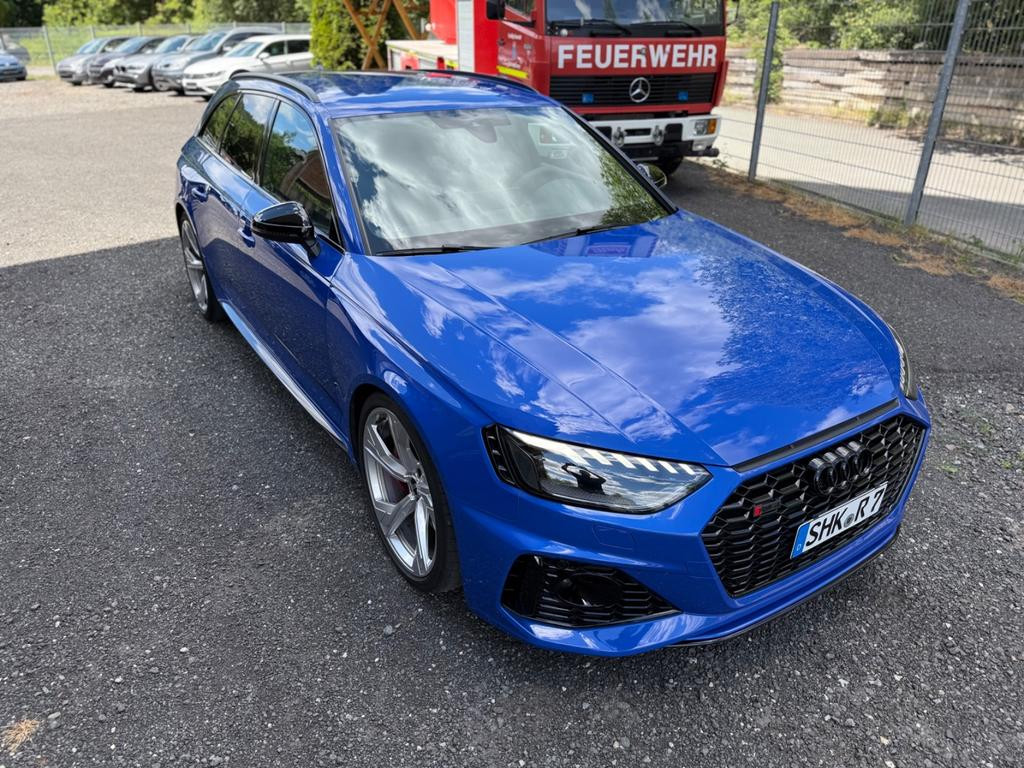 Audi RS4